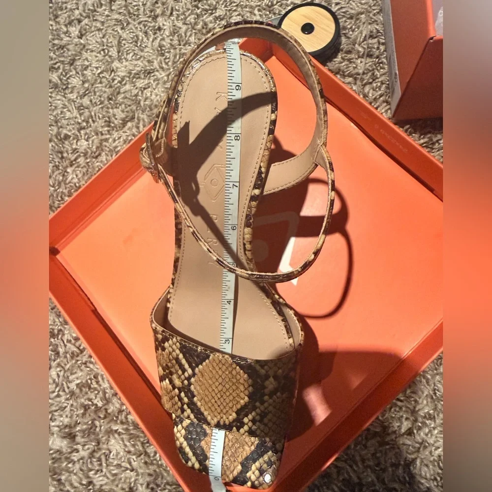 Katy‎ Perry Collections The Square Open Sandal in Snake Print (Size 8, NWT)
